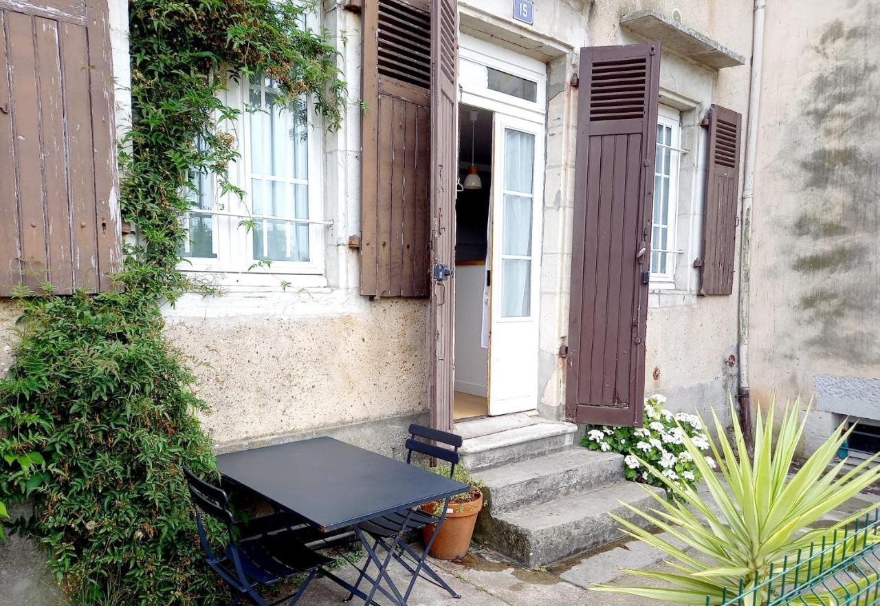 Appartement Au Coeur De Bayonne Sur Les Remparts Exterior photo